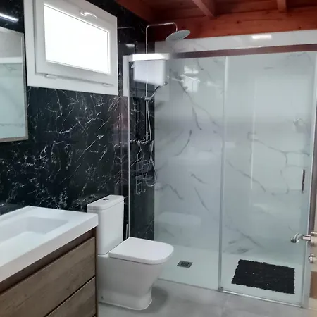 Semesterbostad Mar I Cel -chalet Con Piscina Privada- *