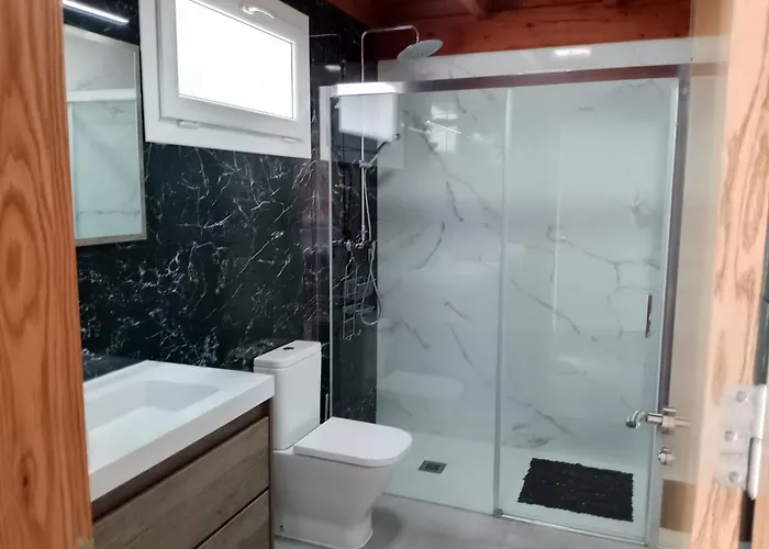 Semesterbostad Mar I Cel -chalet Con Piscina Privada- *