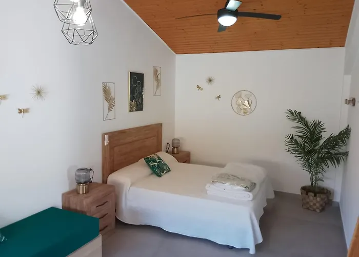 Semesterbostad Mar I Cel -chalet Con Piscina Privada- *